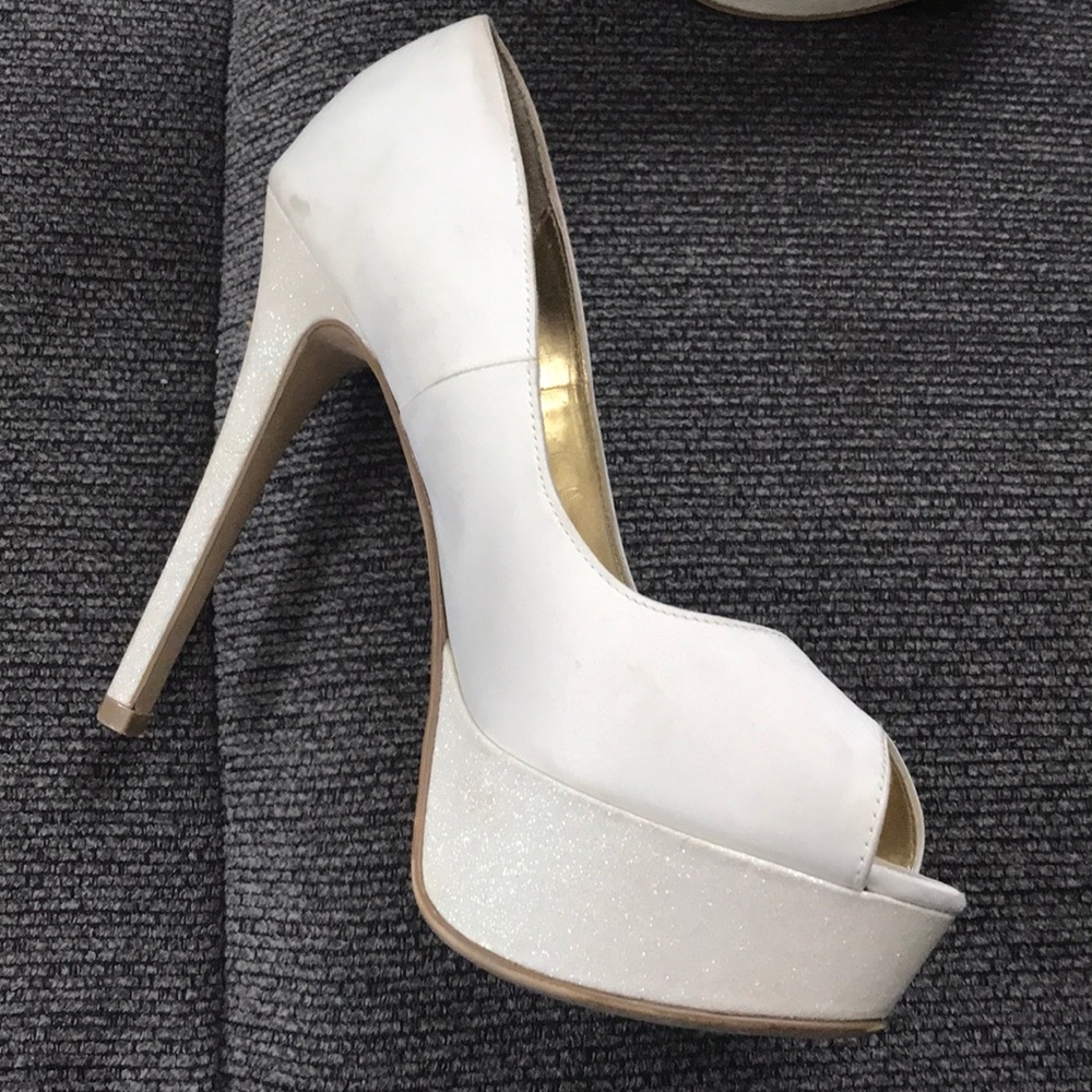 White Sparkly Peep-toe Platform Heels SZ 7